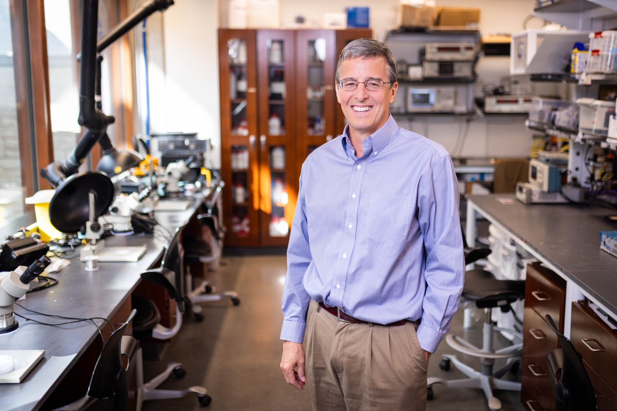 Northwestern Engineering (@northwesterneng) on Twitter photo Congratulations to <a href="/ProfJohnARogers/">John A Rogers</a> on his election to the <a href="/royalsociety/">The Royal Society</a>, one of the most prestigious academies in Europe. He is now one of only three individuals in the world with membership in all three US academies and in the Royal Society. mccormick.northwestern.edu/news/articles/… <a href="/NU_QSIB/">Querrey Simpson Institute for Bioelectronics</a> Congratulations to <a href="/ProfJohnARogers/">John A Rogers</a> on his election to the <a href="/royalsociety/">The Royal Society</a>, one of the most prestigious academies in Europe. He is now one of only three individuals in the world with membership in all three US academies and in the Royal Society. mccormick.northwestern.edu/news/articles/… <a href="/NU_QSIB/">Querrey Simpson Institute for Bioelectronics</a>