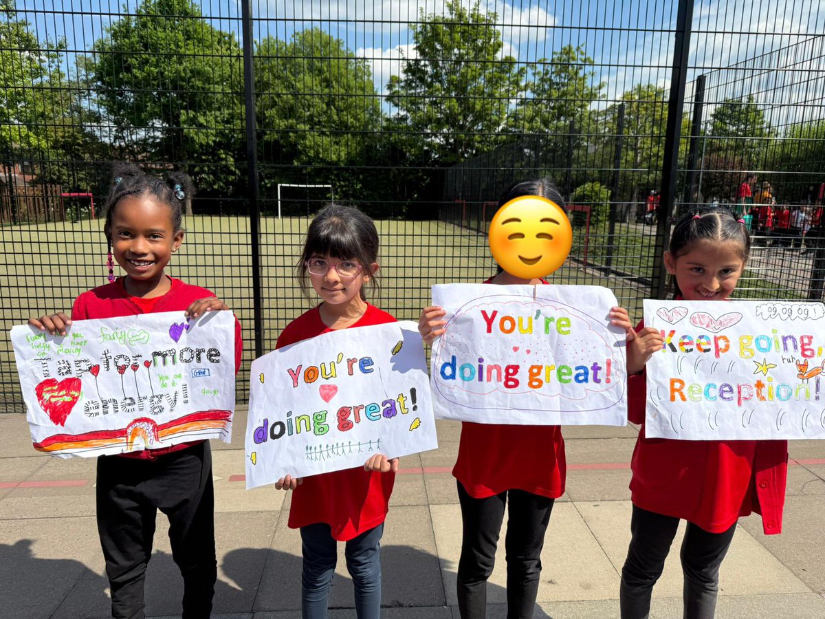 SportAtClifton's tweet image. What an amazing day of #funrun @CliftonPrim today! Thanks @MissBakewell1 for all your work! @CliftonCoHead @CliftonSGO @_thedailymile @LondonMarathon @YouthSportTrust @YourSchoolGames @MissRoachford @MissBi17