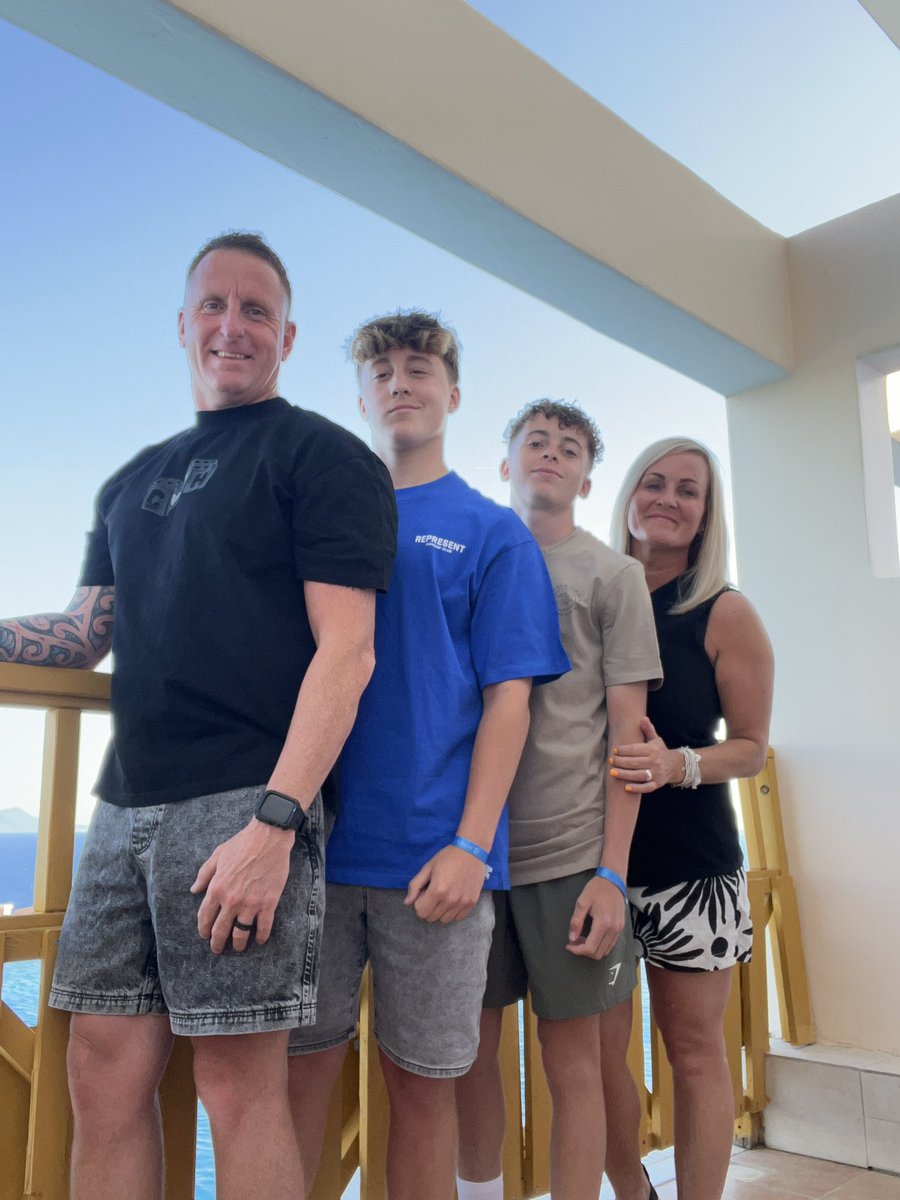 DAMIAN JAMES 🏴 tweet media