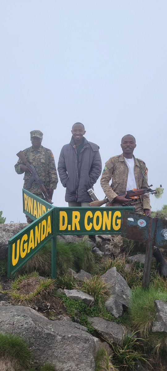 Jackma256's tweet photo. Sabyinyo peak🥰...@Mgahinga national park! #WhereSilvermeetsGold
@bashirhangi @TourismBoardUg @MTWAUganda @pingupappi https://t.co/aaXFcCLowX