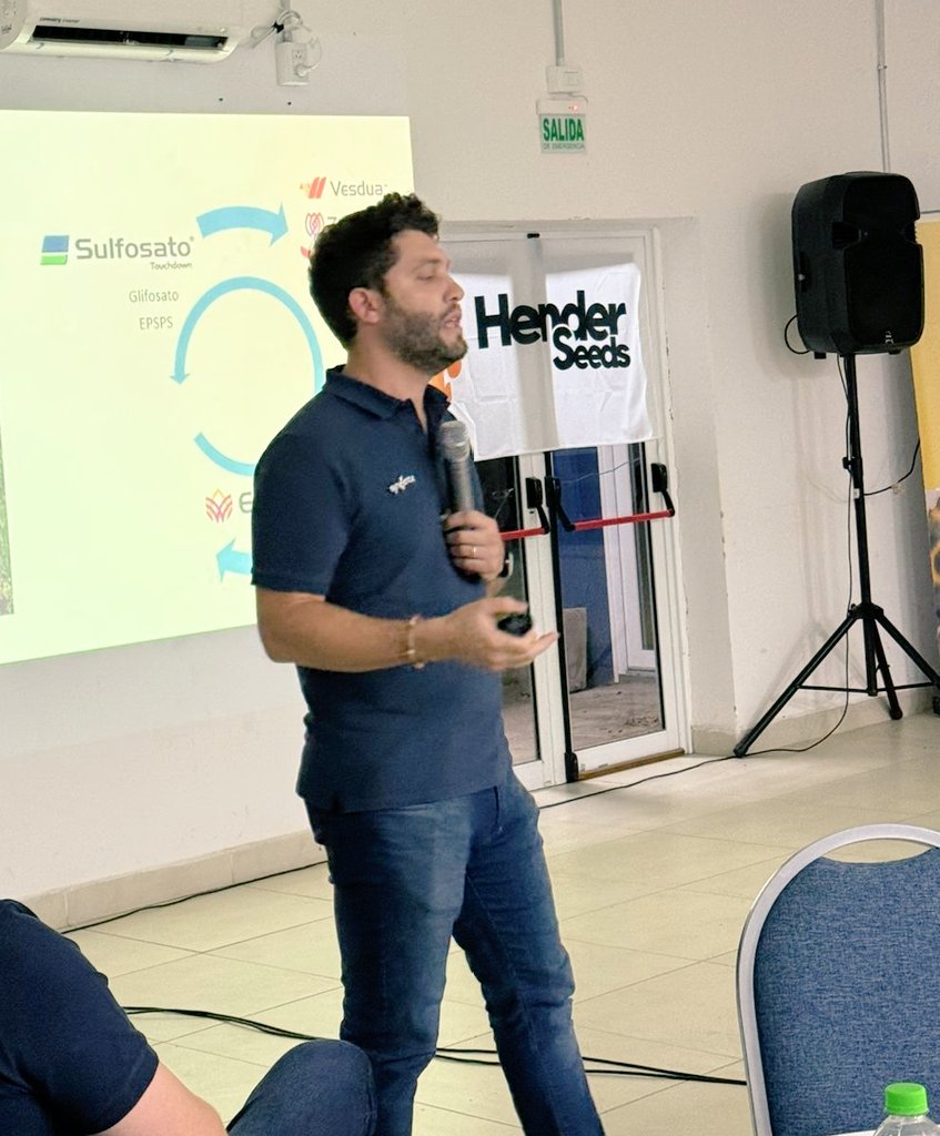Jonatan Mauro (@jonatanmauro1) on Twitter photo La semana pasada compartimos una #Jornada junto <a href="/HenderSeeds/">Herderseeds</a> para posicionar las herramientas <a href="/Syngenta_ar/">Syngenta Argentina</a> para hacer frente a esta nueva #CampañaTrigo 🌾
#VibranceIntegral
#AmistarXtra
#MiravisTriplePack La semana pasada compartimos una #Jornada junto <a href="/HenderSeeds/">Herderseeds</a> para posicionar las herramientas <a href="/Syngenta_ar/">Syngenta Argentina</a> para hacer frente a esta nueva #CampañaTrigo 🌾
#VibranceIntegral
#AmistarXtra
#MiravisTriplePack