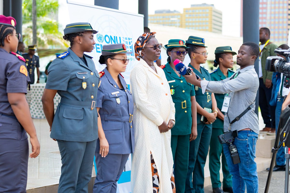 onufemmesCIV's tweet image. @onufemmesCIV lance avec le soutien du @ElsieFund le projet d’évaluation des freins à la participation des femmes militaires 🇨🇮 aux #OMP de l’ONU afin d’accroître leur représentativité, appuyer l’égalité et renforcer la paix.
#FemmesPaixSécurité #ONU #OMP
#ParitéEnUniforme