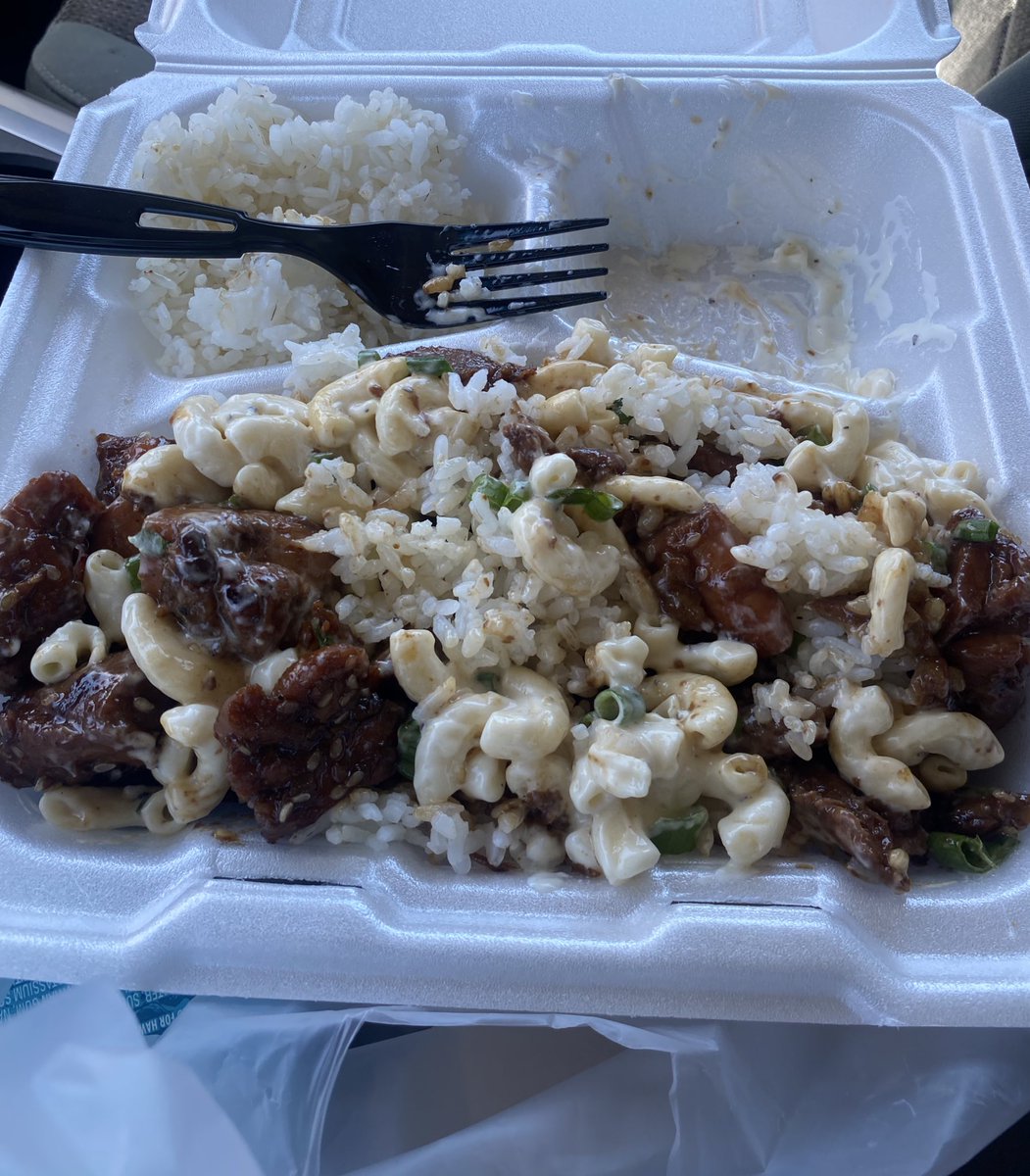 AssblasterRose's tweet image. Happy national Aloha Day to those who celebrate. #Runthedamnball