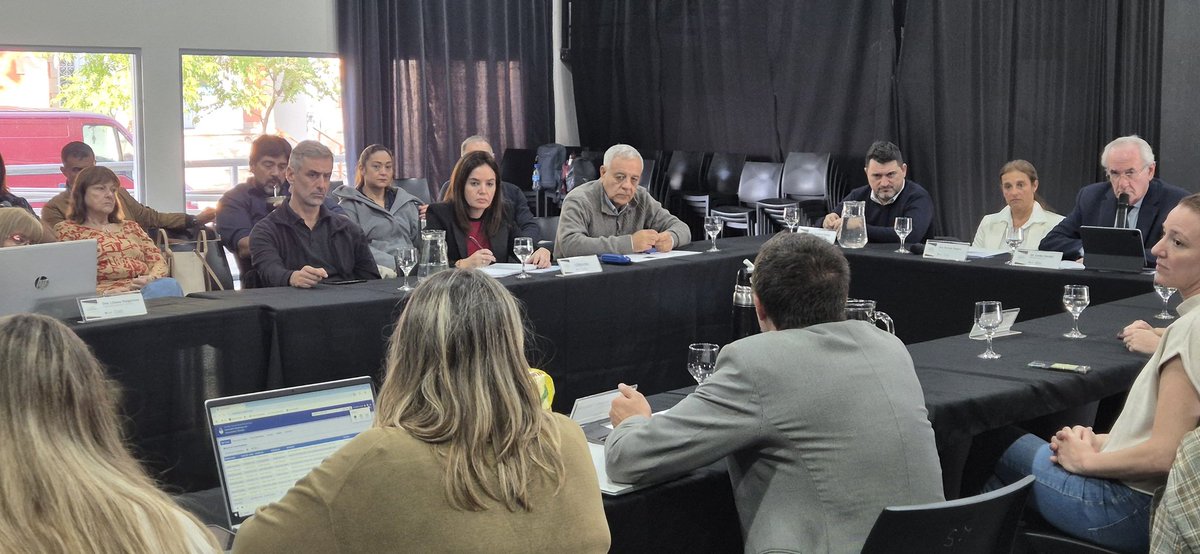Participamos de la Comisión Regional de #Trasplante de la Región Centro 🫱🏼‍🫲🏽

El <a href="/ECODAIC/">ECODAIC</a> estuvo presente en las jornadas organizadas en Entre Ríos, en las que se habló de estrategias para la integración de capacidades regionales para la procuración de órganos y tejidos.