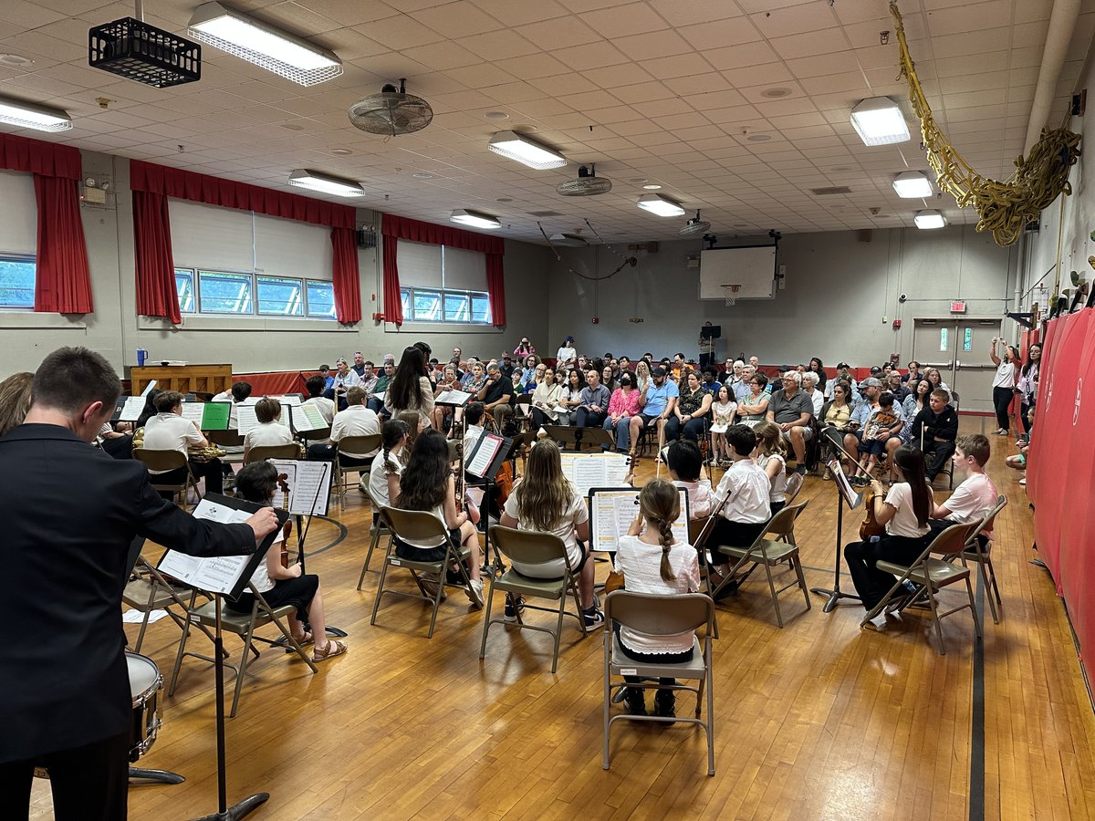 Chapman School's 6th-grade band and orchestra concert was a success! #cheshirepublic #cheshirepublicschools #cheshirectpublicschools #chapmanschoolptsa
