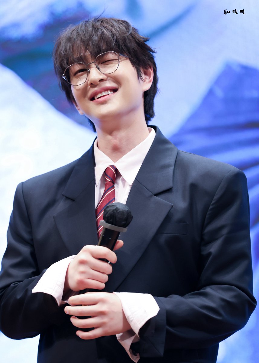 haedalbyul1214's tweet photo. 250322 홍콩 팬싸

😉 

#온유_위너 #ONEW_Winner 
#온유_CONNECTION #샤이니 #SHINee #Onew #온유 https://t.co/KdqjNlTxAO