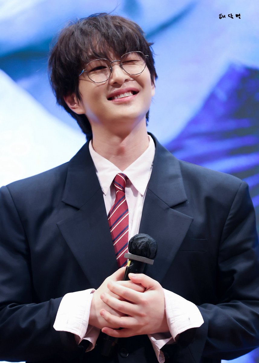 haedalbyul1214's tweet photo. 250322 홍콩 팬싸

😉 

#온유_위너 #ONEW_Winner 
#온유_CONNECTION #샤이니 #SHINee #Onew #온유 https://t.co/KdqjNlTxAO