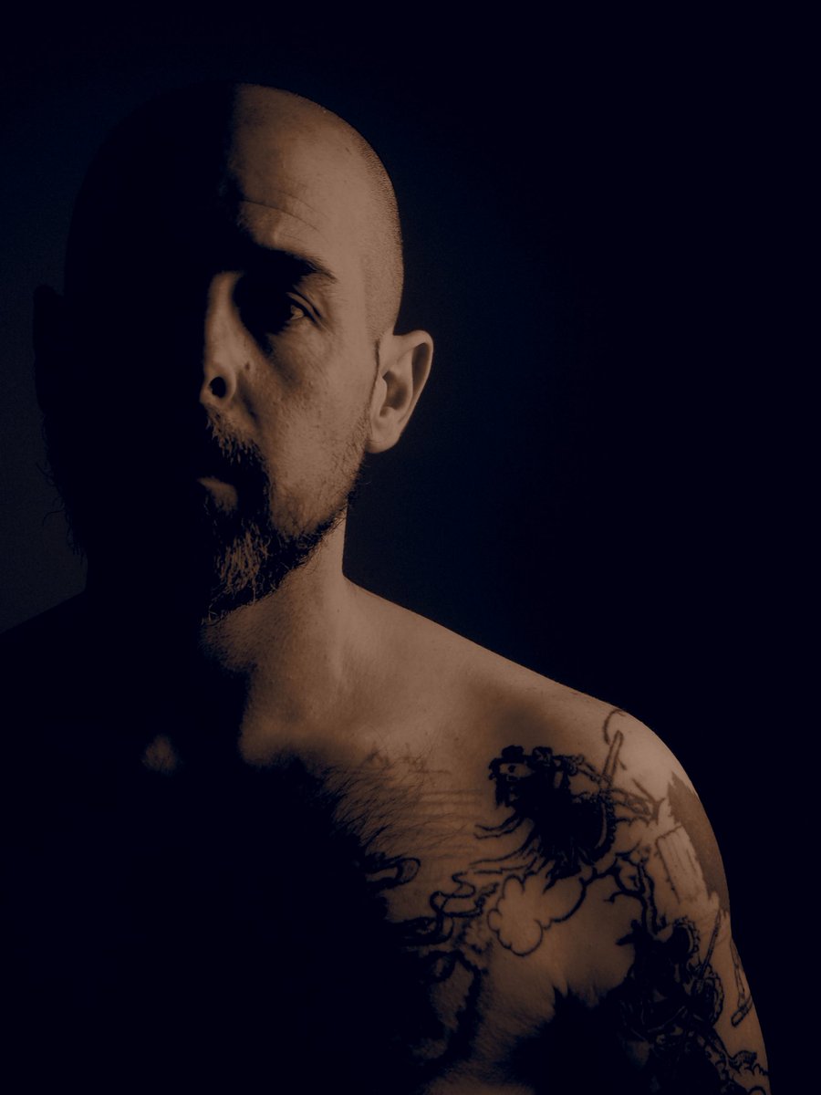 John Santamaria (@johnsantamaria_) on Twitter photo El juego con las luces del fotógrafo <a href="/manredel/">Ramon Redel</a> hacen que me sienta entre ángel y demonio.
<a href="/ADUFF_NET/">ADUFF® EVENTS 🔜 NEAR 20K !!!!!!!!!!!!!!!!!!!!!!!!</a> <a href="/AduffProduction/">ADUFF® PROD 🔜 EUROSLUTS© 20 SEPT</a> El juego con las luces del fotógrafo <a href="/manredel/">Ramon Redel</a> hacen que me sienta entre ángel y demonio.
<a href="/ADUFF_NET/">ADUFF® EVENTS 🔜 NEAR 20K !!!!!!!!!!!!!!!!!!!!!!!!</a> <a href="/AduffProduction/">ADUFF® PROD 🔜 EUROSLUTS© 20 SEPT</a>