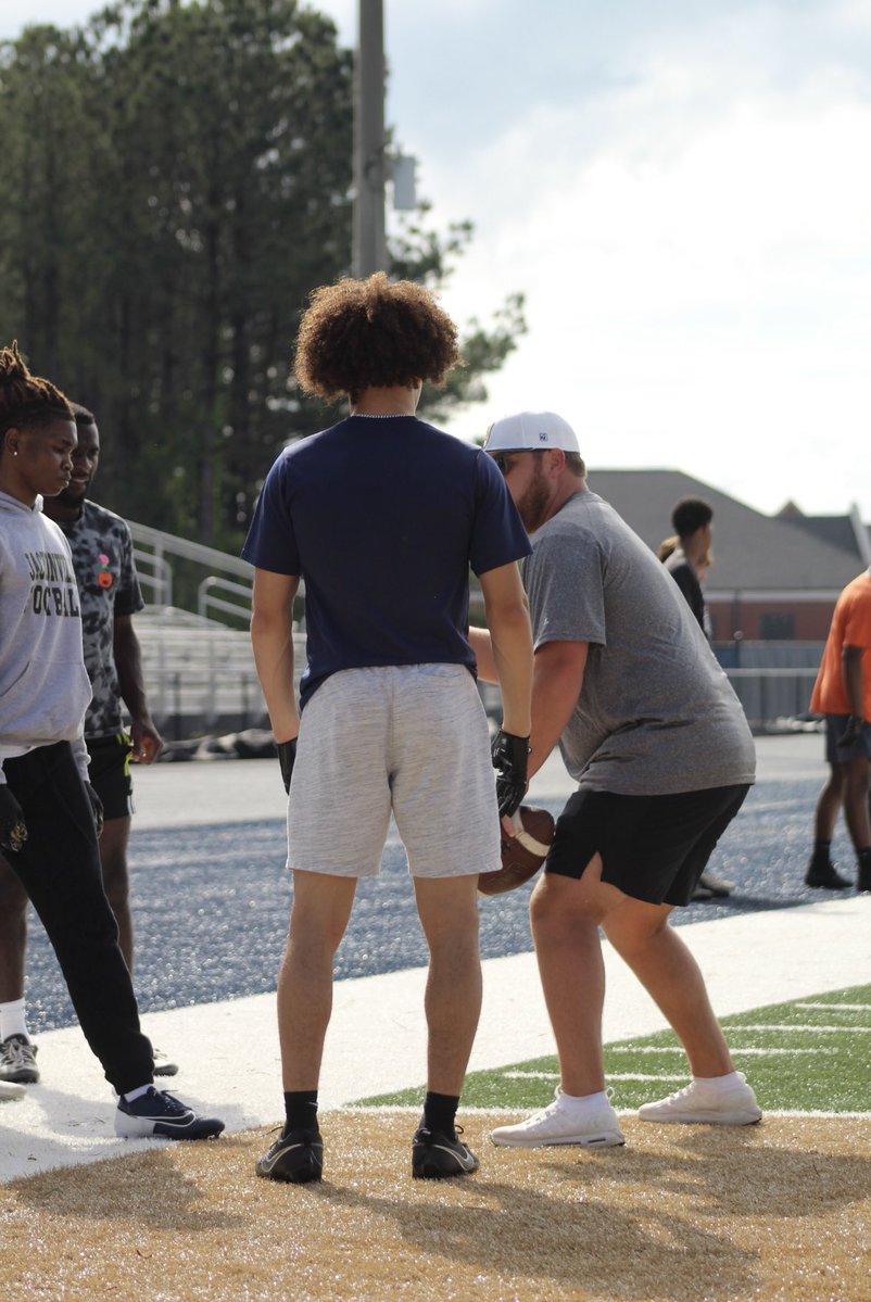 Jacksonville Football (@jville_football) on Twitter photo “We are TEACHERS‼️ We get paid to teach‼️ Please ask us questions‼️” -Coach Stewart
<a href="/CoachBenStewart/">Ben Stewart</a> <a href="/CoachBO__/">Brian Owens</a> <a href="/CoachADeRamus/">Coach Ahmad DeRamus ✝️</a> <a href="/_THayes/">Taylor Hayes</a> “We are TEACHERS‼️ We get paid to teach‼️ Please ask us questions‼️” -Coach Stewart
<a href="/CoachBenStewart/">Ben Stewart</a> <a href="/CoachBO__/">Brian Owens</a> <a href="/CoachADeRamus/">Coach Ahmad DeRamus ✝️</a> <a href="/_THayes/">Taylor Hayes</a>