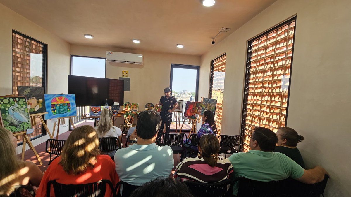 Este 17 de mayo, el colectivo "Los Coloristas: Los Rotos" presentó la exposición visual "Corazónes Rotos".
Agradecemos la compañía de licenciado Guillermo Narváez Osorio, Rector de la Universidad Juárez Autónoma de Tabasco y la Lic Aura Estela Noverola Alcocer

#LegadoUJAT