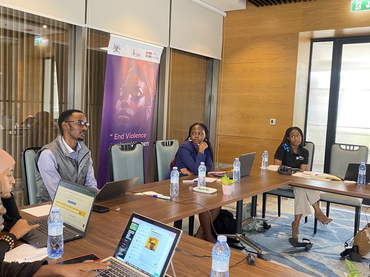 hannahhazel22's tweet photo. Had the pleasure tohave been part of the feedbacksession for the TFGBV/online violence course that has been developed by @Fidauganda and partnered with @reachahanduganda and @cehurduganda. We will Bridge the digital safety gap and create a safer space online one module at a time https://t.co/WvOonCeJe2