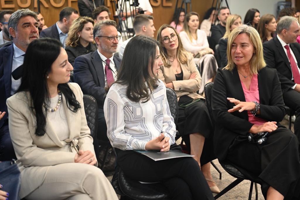 College of Europe (@collegeofeurope) on Twitter photo 🇪🇺Europe Week 2025 kicked off in Tirana!
By sharing her rich personal and professional experience, yesterday Rector <a href="/FedericaMog/">Federica Mogherini</a> reflected on how being European means embracing the complexity of our identities and the diversity that shapes them. 🇪🇺Europe Week 2025 kicked off in Tirana!
By sharing her rich personal and professional experience, yesterday Rector <a href="/FedericaMog/">Federica Mogherini</a> reflected on how being European means embracing the complexity of our identities and the diversity that shapes them.