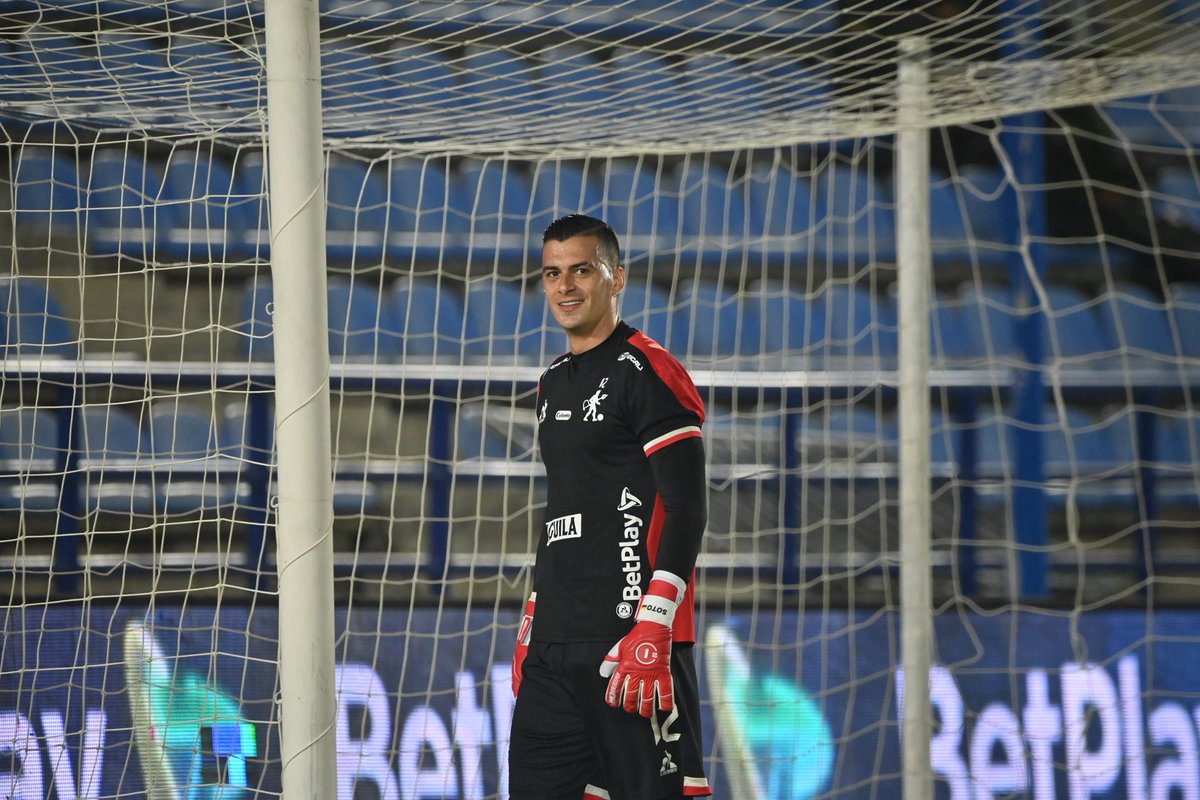 70 partidos juntos❤️‍🩹👹
35 arcos en cero🚫⚽️
<a href="/AmericadeCali/">América de Cali</a> 🧤