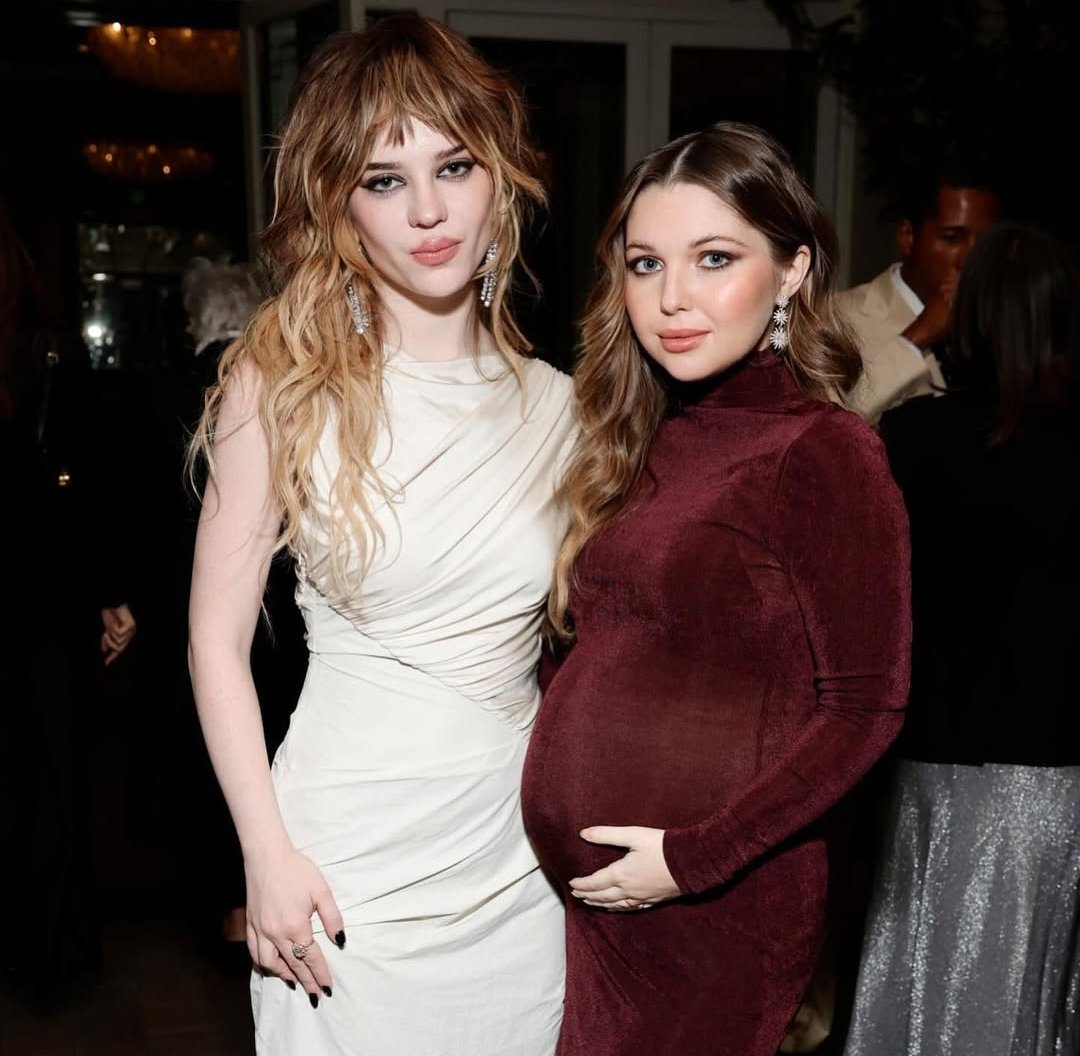 miseryzdaughter's tweet photo. Natalie, YOU ARE THE FATHER https://t.co/UiFudLHSyB