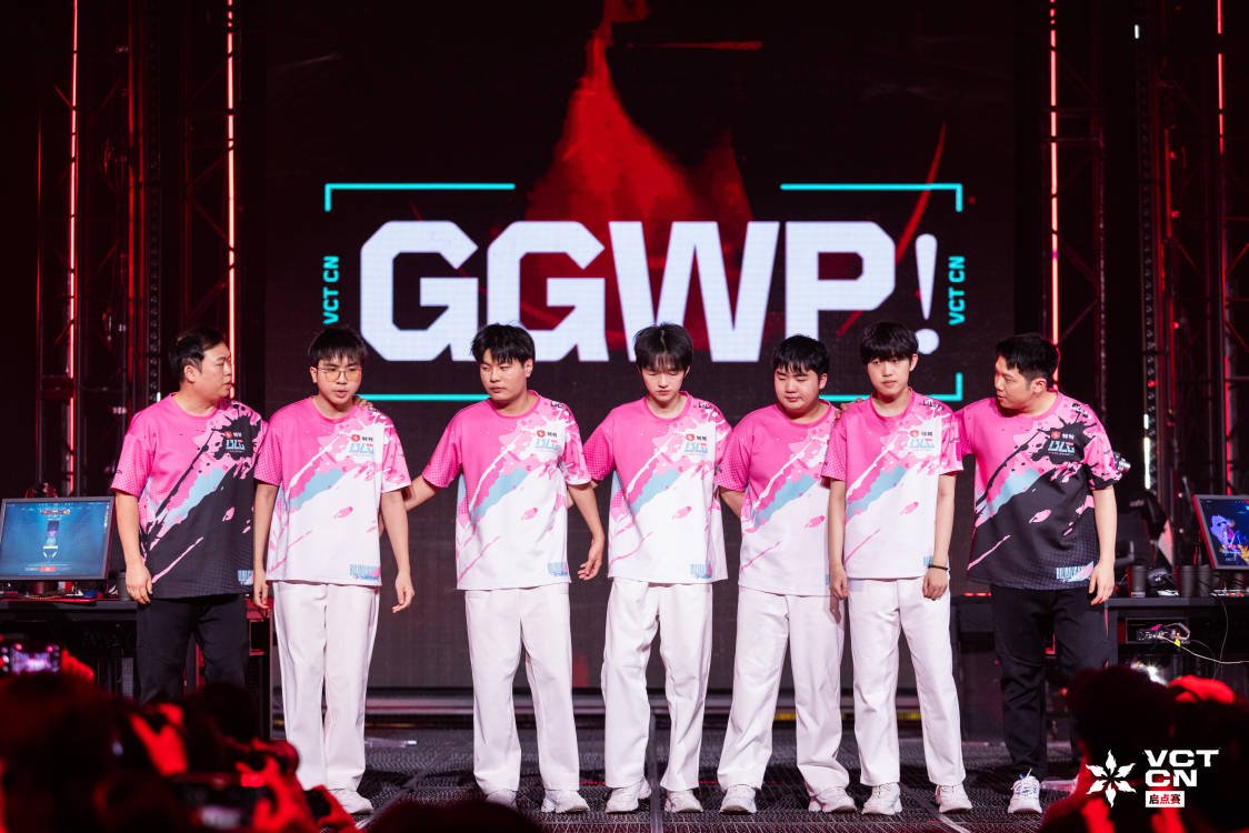 Liquipedia VALORANT (@liquipediaval) on Twitter photo Next up, the youngest team attending #VALORANTMasters Toronto is <a href="/BilibiliGaming/">Bilibili Gaming</a> !π£
BLG have an average age of 21Β years and 17 days old, with the second youngest player at the event: BLG rushia.
Despite this, BLG only have 1 player in the 15 youngest players at Toronto π€― Next up, the youngest team attending #VALORANTMasters Toronto is <a href="/BilibiliGaming/">Bilibili Gaming</a> !π£
BLG have an average age of 21Β years and 17 days old, with the second youngest player at the event: BLG rushia.
Despite this, BLG only have 1 player in the 15 youngest players at Toronto π€―
