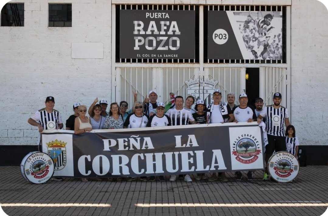 PeñaLaCorchuela ( CD Badajoz ) tweet media