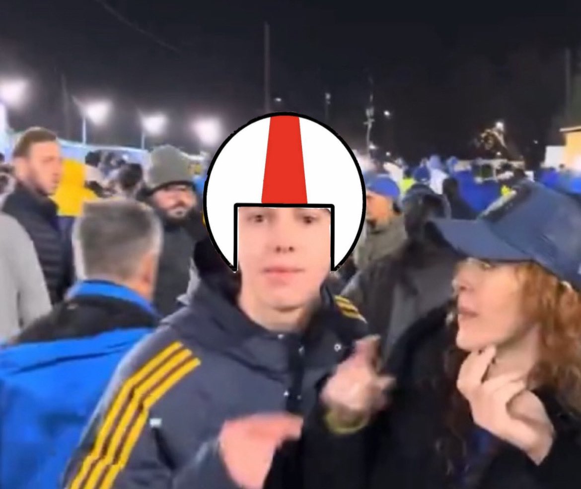 - Brad no sabe una mierda de nenas

+ ¡¿QUÉ BRAD NO SABE DE NENAS?!