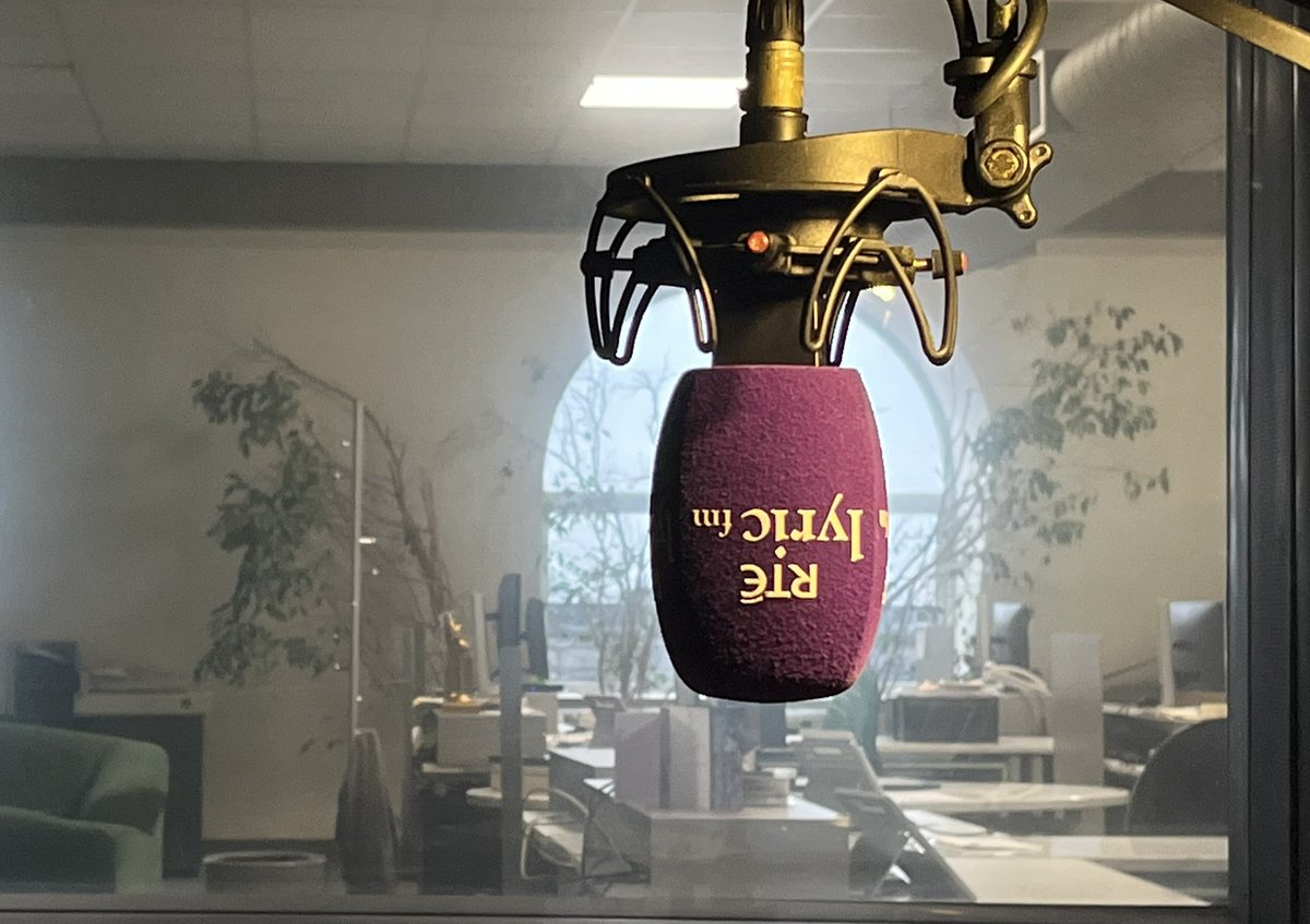 Mystery Train Live from Limerick ‘till 9pm. <a href="/RTElyricfm/">RTÉ lyric fm</a>