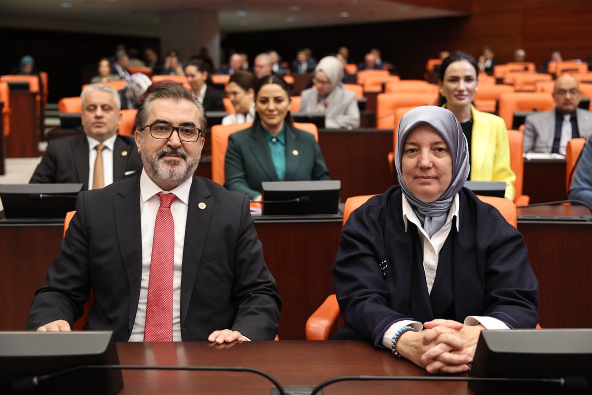 📍 TBMM

Hâkimler ve Savcılar Kurulu’nun üye seçimi kapsamında Genel Kurul’da oyumuzu kullandık.

Hayırlı olmasını diliyorum.