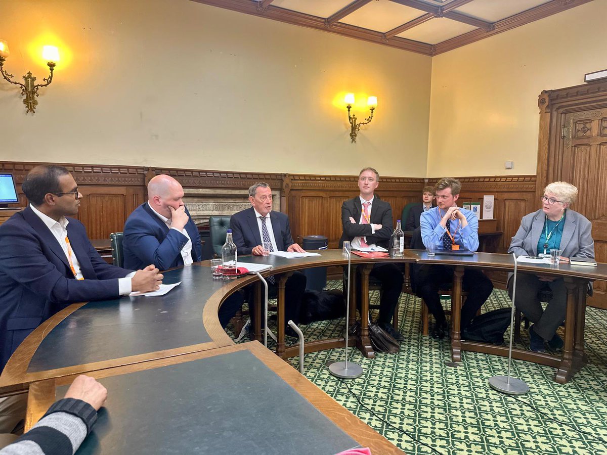 Margaret Mullane MP (@margaret4dr) on Twitter photo Great to share a panel with <a href="/PeterKLamb/">Peter Lamb MP 🌹</a> Lord Blunkett and <a href="/QMUL/">Queen Mary University of London</a> to discuss the merits of our First Past the Post system against the argument for electoral reform. Standing room only and some great contributions from everyone. 🌹 Great to share a panel with <a href="/PeterKLamb/">Peter Lamb MP 🌹</a> Lord Blunkett and <a href="/QMUL/">Queen Mary University of London</a> to discuss the merits of our First Past the Post system against the argument for electoral reform. Standing room only and some great contributions from everyone. 🌹