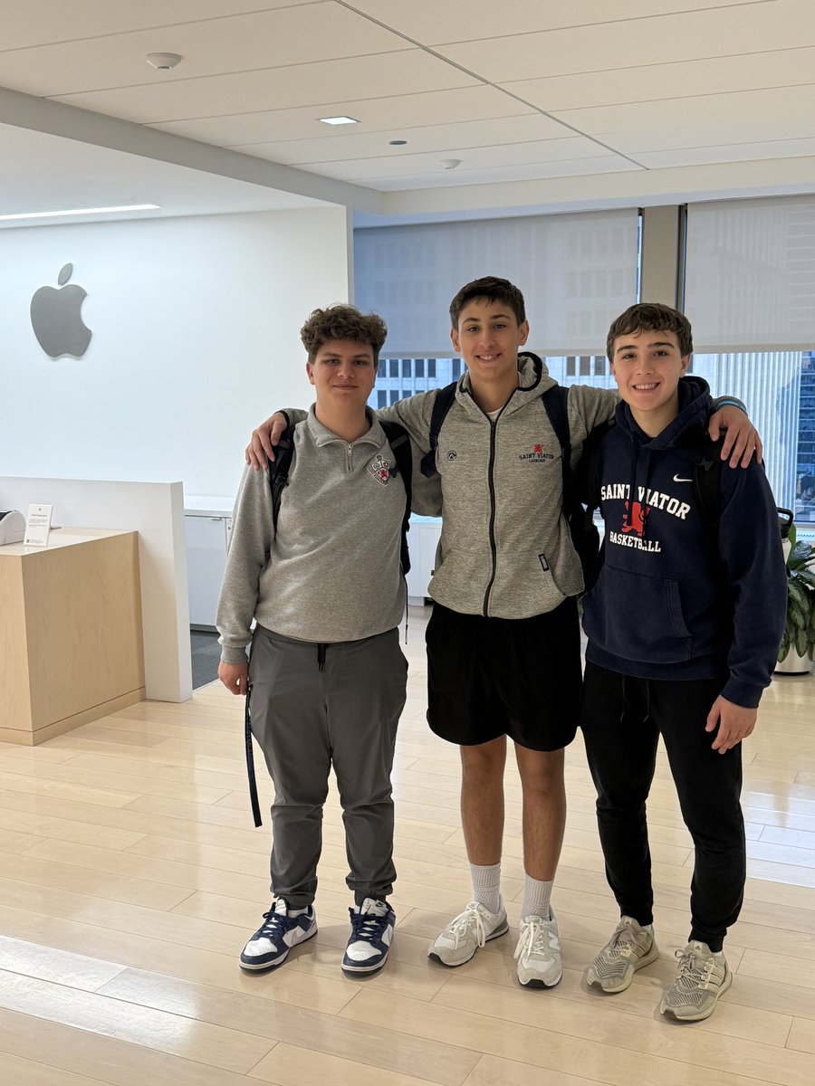 edutech_misko's tweet photo. Xander, Gianluca, and Ethan polishing up their LionLocator app presentation in Chicago with the help of Apple facilitators. #appcontest #GoLions https://t.co/Ef3p4UMNzo