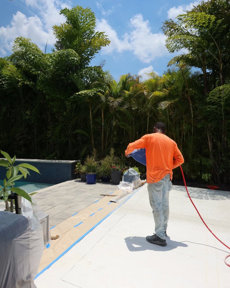 DreamCreteCC's tweet photo. Happy Tuesday from Dreamcrete Custom Creations! 👷🏼‍♂️🧡
New day new project ... Transforming outdoor patios one day at a time.
#Dreamcrete #OutdoorPatios #PatioDesign #HomeImprovement #OutdoorLiving #TuesdayVibes #ProjectTransformation #Concrete #Orlandohomerenovations https://t.co/Wenqj9p55E