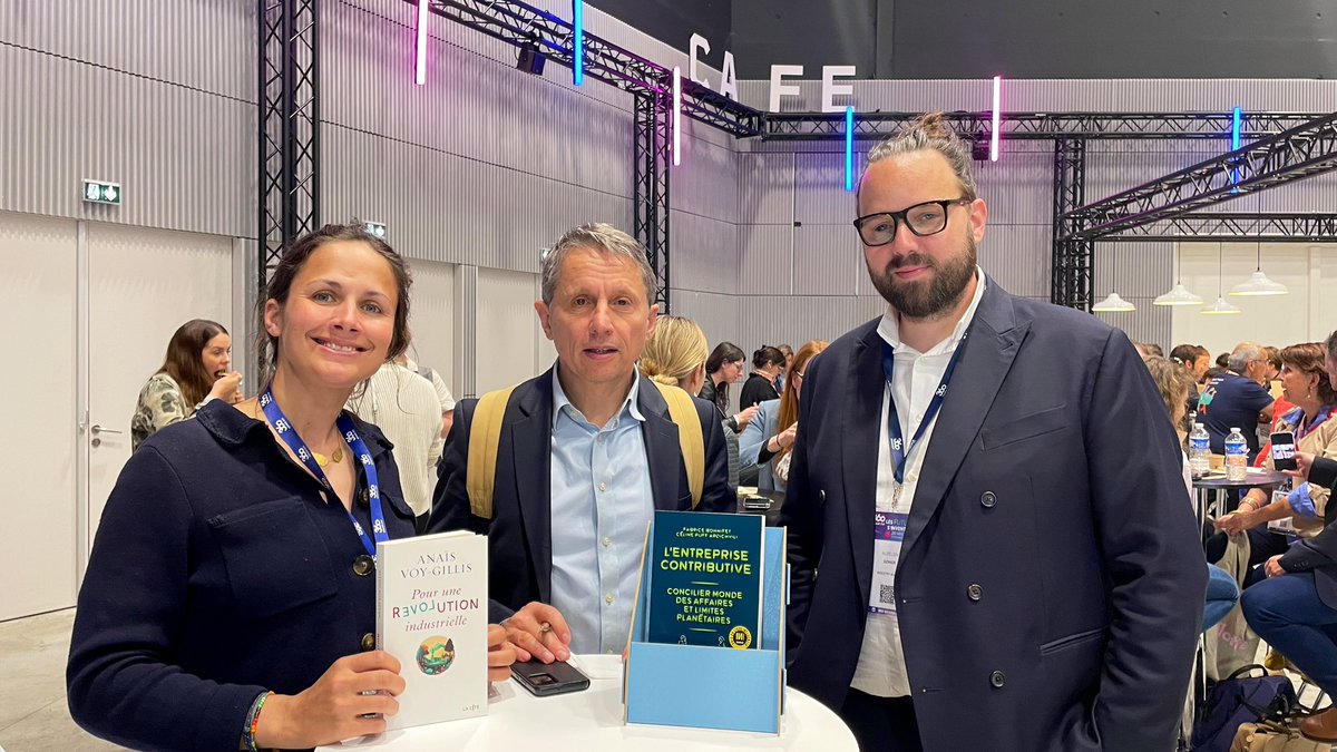 Aurélien Gohier (@aurelien_gohier) on Twitter photo Toujours un plaisir de croiser <a href="/a_voygillis/">Anaïs Voy-Gillis</a> et <a href="/FBonnifet/">Fabrice Bonnifet</a> sur les salons aux quatre coins de France ! 📚
Si vous ne connaissez pas encore <a href="/360GrandEst/">360 Grand Est</a>, foncez voir les replays en ligne : des intervenants de haut niveau et des sujets passionnants.
<a href="/regiongrandest/">Région Grand Est</a> <a href="/industry4good/">Industry4Good®</a> Toujours un plaisir de croiser <a href="/a_voygillis/">Anaïs Voy-Gillis</a> et <a href="/FBonnifet/">Fabrice Bonnifet</a> sur les salons aux quatre coins de France ! 📚
Si vous ne connaissez pas encore <a href="/360GrandEst/">360 Grand Est</a>, foncez voir les replays en ligne : des intervenants de haut niveau et des sujets passionnants.
<a href="/regiongrandest/">Région Grand Est</a> <a href="/industry4good/">Industry4Good®</a>