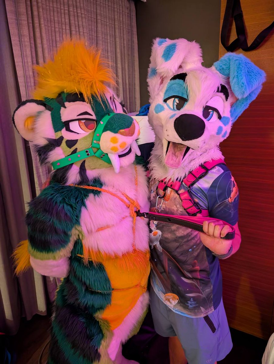 #tieduptuesday 
🪢: <a href="/Bleatyouoff/">Lascivious Foxbreaker 🔜 FLOP LVFC</a>