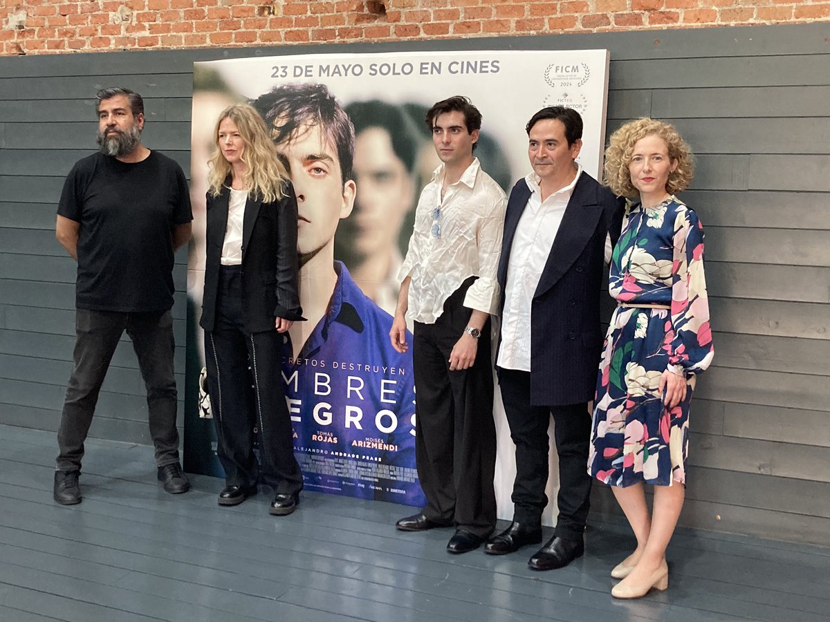 Flamingo Com tweet media