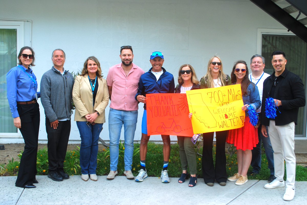 sdyouthservices's tweet photo. Welcome back, Walter! 🚴♂️
Our CEO rode 700 miles from SF to SD to support youth facing homelessness — and raised $137K so far! Help him hit $250K. 💙
Donate now: https://t.co/FlPGs57GiT
#RideForYouth #SDYS #EndYouthHomelessness https://t.co/6DtGA0WsrE