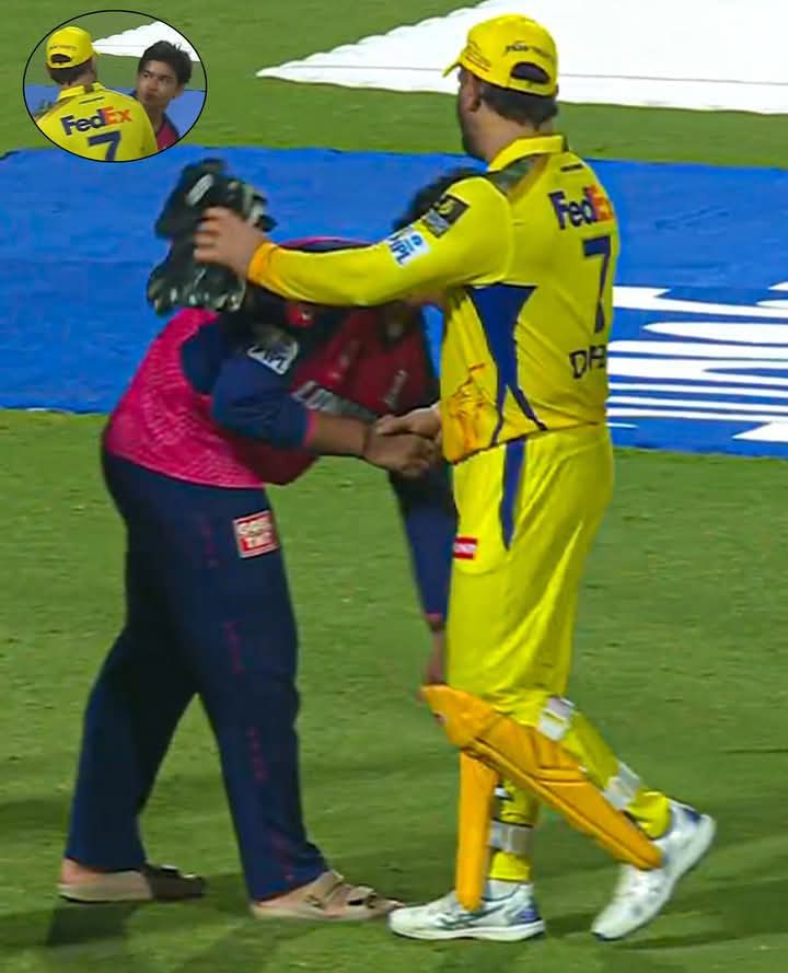 indrajeet Gupta ( मोदी का परिवार ) (@indrajeet7544) on Twitter photo Vaibhav Suryavanshi Touching Feet of MS DHONI ❤️ #msdhoni #Dhoni #vaibhavsooryavanshi <a href="/imDhoni_fc/">TEAM MS DHONI #Dhoni</a> <a href="/ocjain4/">Ocean Jain</a> <a href="/CricCrazyJohns/">Johns.</a> Vaibhav Suryavanshi Touching Feet of MS DHONI ❤️ #msdhoni #Dhoni #vaibhavsooryavanshi <a href="/imDhoni_fc/">TEAM MS DHONI #Dhoni</a> <a href="/ocjain4/">Ocean Jain</a> <a href="/CricCrazyJohns/">Johns.</a>