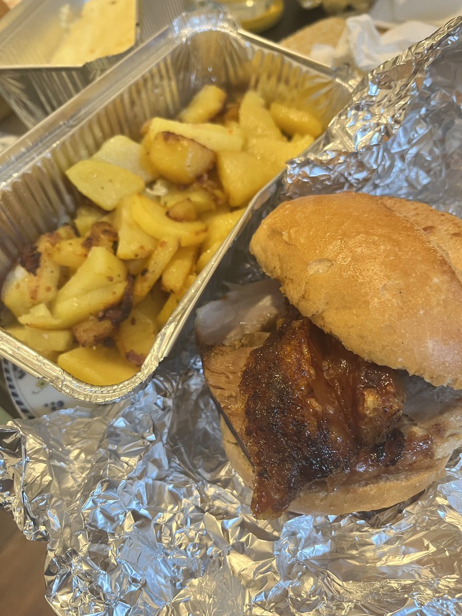 El Wafflo tweet media