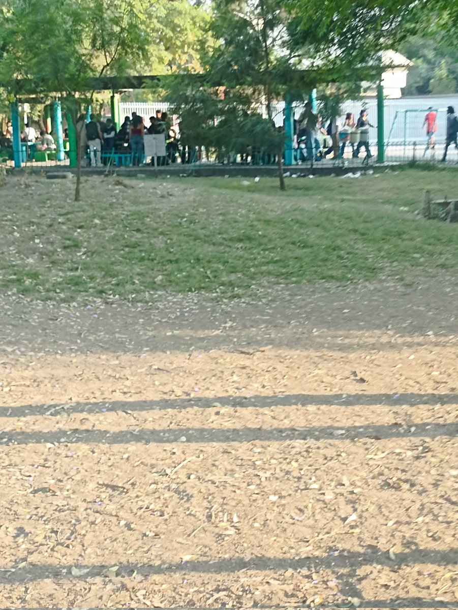 morphintello's tweet image. #CiudadanoEnTiempoReal. En la colonia nueva Vallejo en el parque todas las tardes hay estudiantes de CCH Vallejo,que toman fuman estupefacientes y dejan basura
