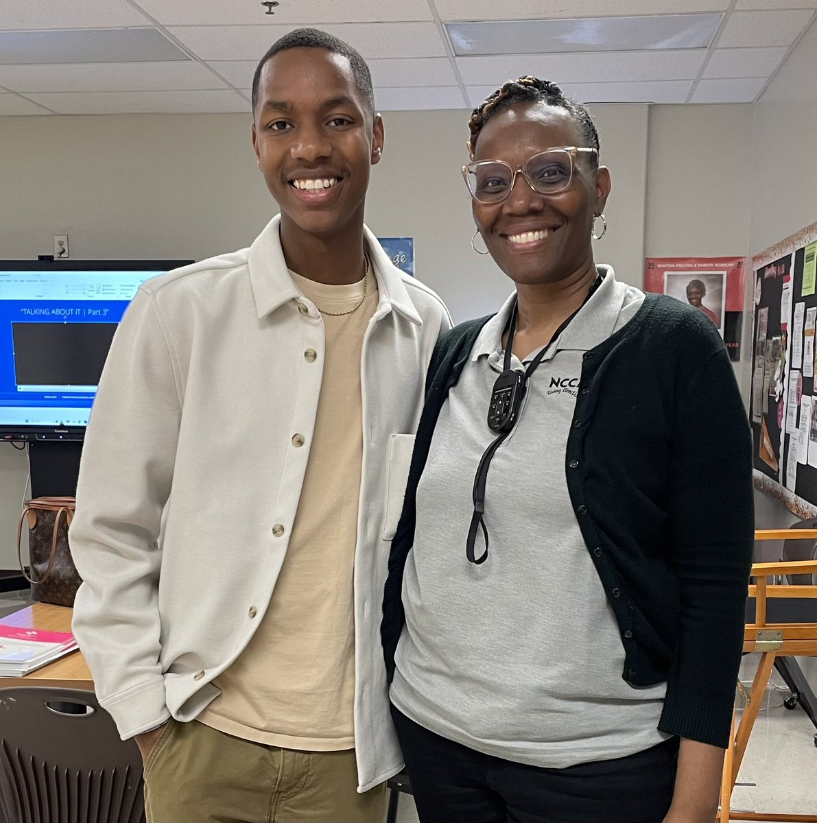 Roberta Axson (@axsonroberta) on Twitter photo I LOVE when our <a href="/NCCA_Covington/">NCCA</a> <a href="/NCCA_STEM/">NCCA STEM Institute</a> students return to see us! ❤️🙌🏾
#myncca #nccaway #formerstudents #BuildingOurFuture <a href="/NCSS_CTAE/">NCSS CTAE</a> <a href="/ncca_ss/">NCCA Student Services</a> <a href="/NCCAWBL/">Debra Lary</a> I LOVE when our <a href="/NCCA_Covington/">NCCA</a> <a href="/NCCA_STEM/">NCCA STEM Institute</a> students return to see us! ❤️🙌🏾
#myncca #nccaway #formerstudents #BuildingOurFuture <a href="/NCSS_CTAE/">NCSS CTAE</a> <a href="/ncca_ss/">NCCA Student Services</a> <a href="/NCCAWBL/">Debra Lary</a>