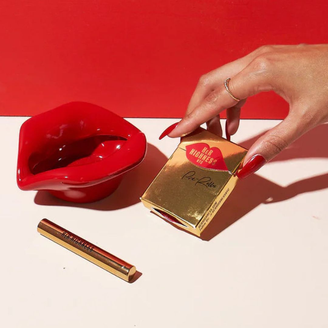 dankgeek's tweet image. Ready to roll in style? 🌟 From the Her Highness De-Lighter to the PILOT DIARY Mandala Grinder, GRAV Glass Crutch, and RAW Classics—we’ve got your rolling essentials covered! 

SHOP NOW: dankgeek.com/collections/ro…

#RollingInStyle #DankGeek #RollingSquad