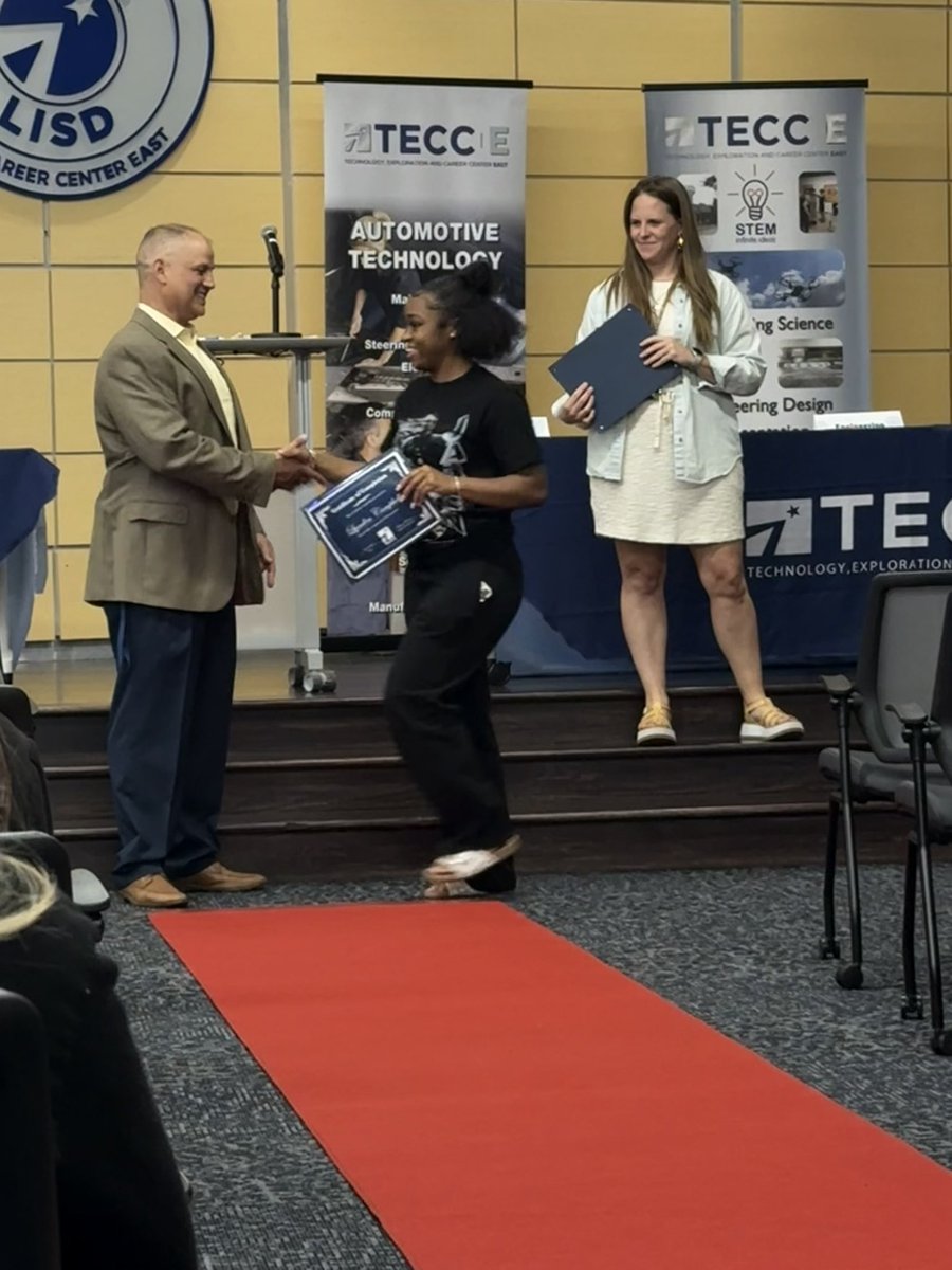 Long hours leads to some nice recognition for the seniors! #onelisd <a href="/TECCeast/">TECC East</a> <a href="/lisdcte/">Career & Technical Education Lewisville ISD</a>