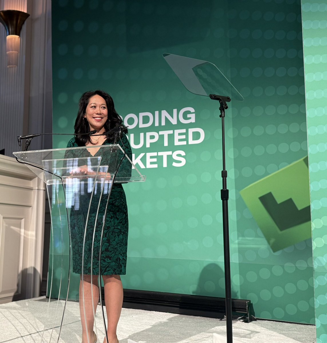 Michelle Yu tweet media