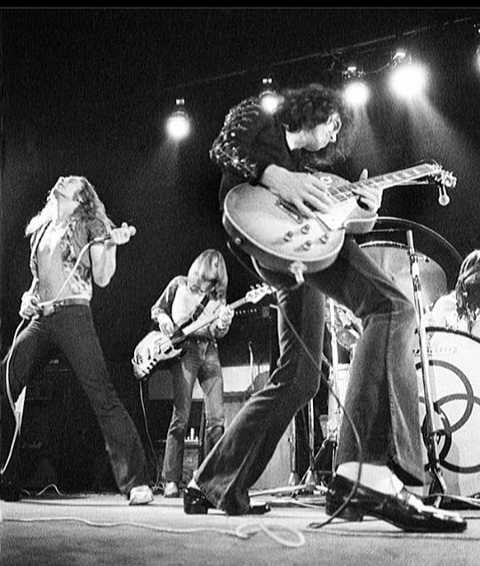 Led Zeppelin live at The City Hall in Newcastle, UK December 1,1972.