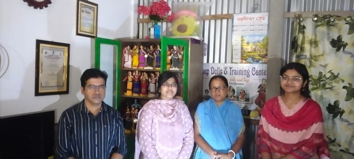 DMWest_Tripura's tweet image. On 20.05.2025, ADM &amp;amp; Collector, West Tripura visited SHG centres under Old Agartala RD Block along with TRLM team. Reviewed livelihood progress &amp;amp; encouraged rural women entrepreneurs.

#TRLM #SHG #WomenEmpowerment #WestTripura #RuralDevelopment