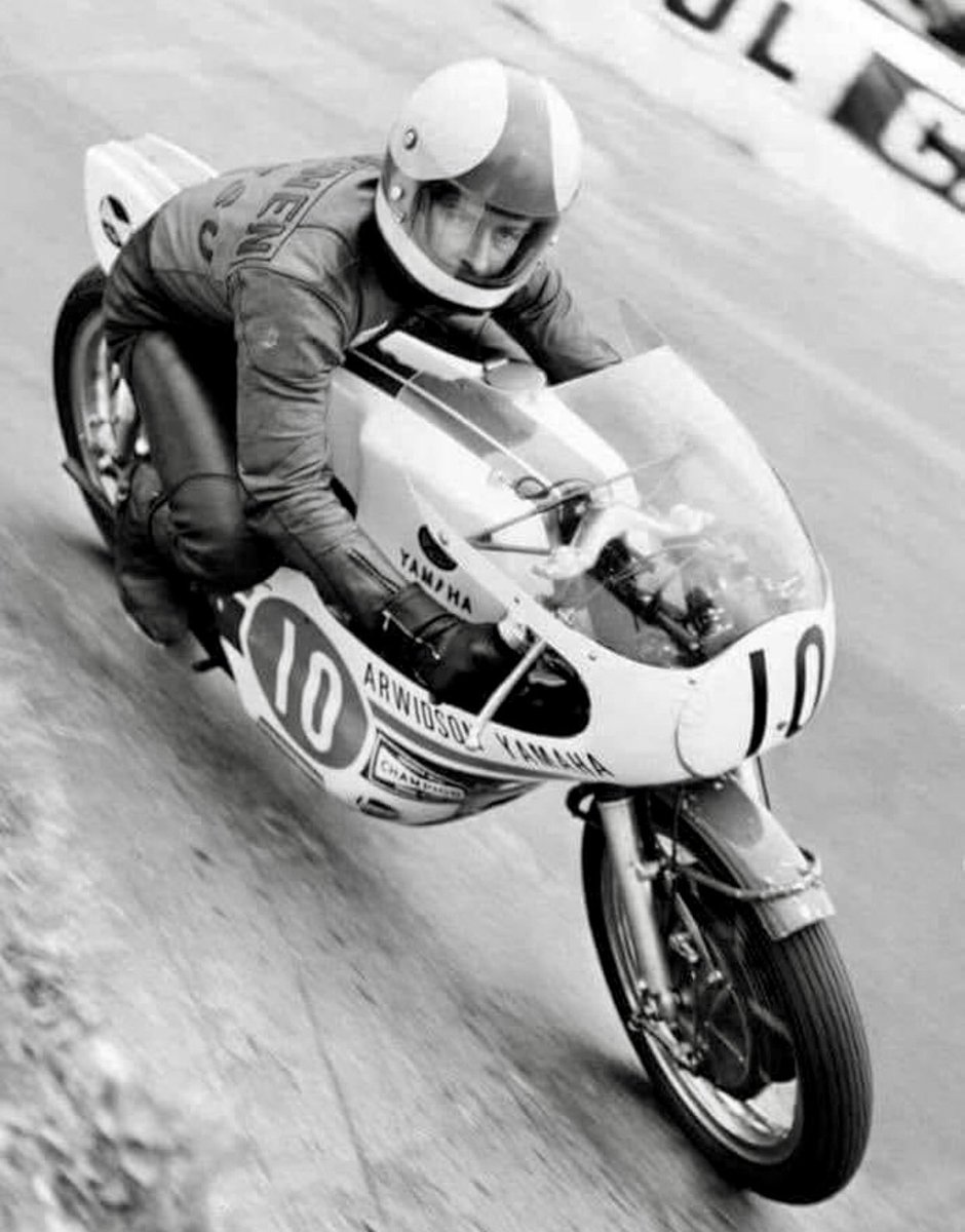 🇬🇧 POPS-YOSH 34 🏁 ヨシムラ モリワキ tweet media