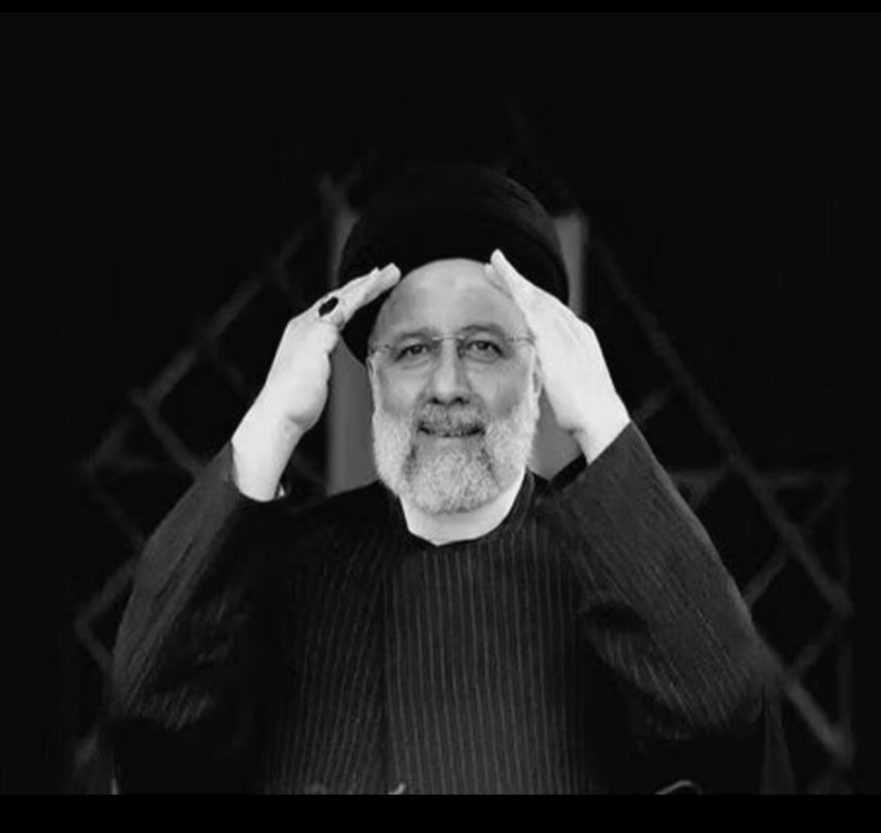 رئیسی عزیز خادم واقعی ایران بودند که از خدمت خالصانه به مردم این حرم ،برای خود بالهایی ساختند که توانستند به سمت ملکوت پرواز کند...الحق والانصاف شایسته‌ی این عروج بودند...
#خادم_حرم_ایران 
#پرواز_خدمت