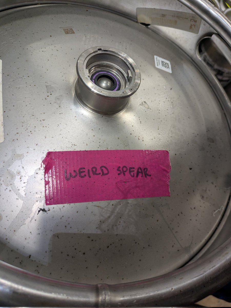 Imagine you try your fucking hardest day in and day out to be a good keg spear and some pretentious beer snob has the audacity to call YOU weird... Makes me fucking sick...