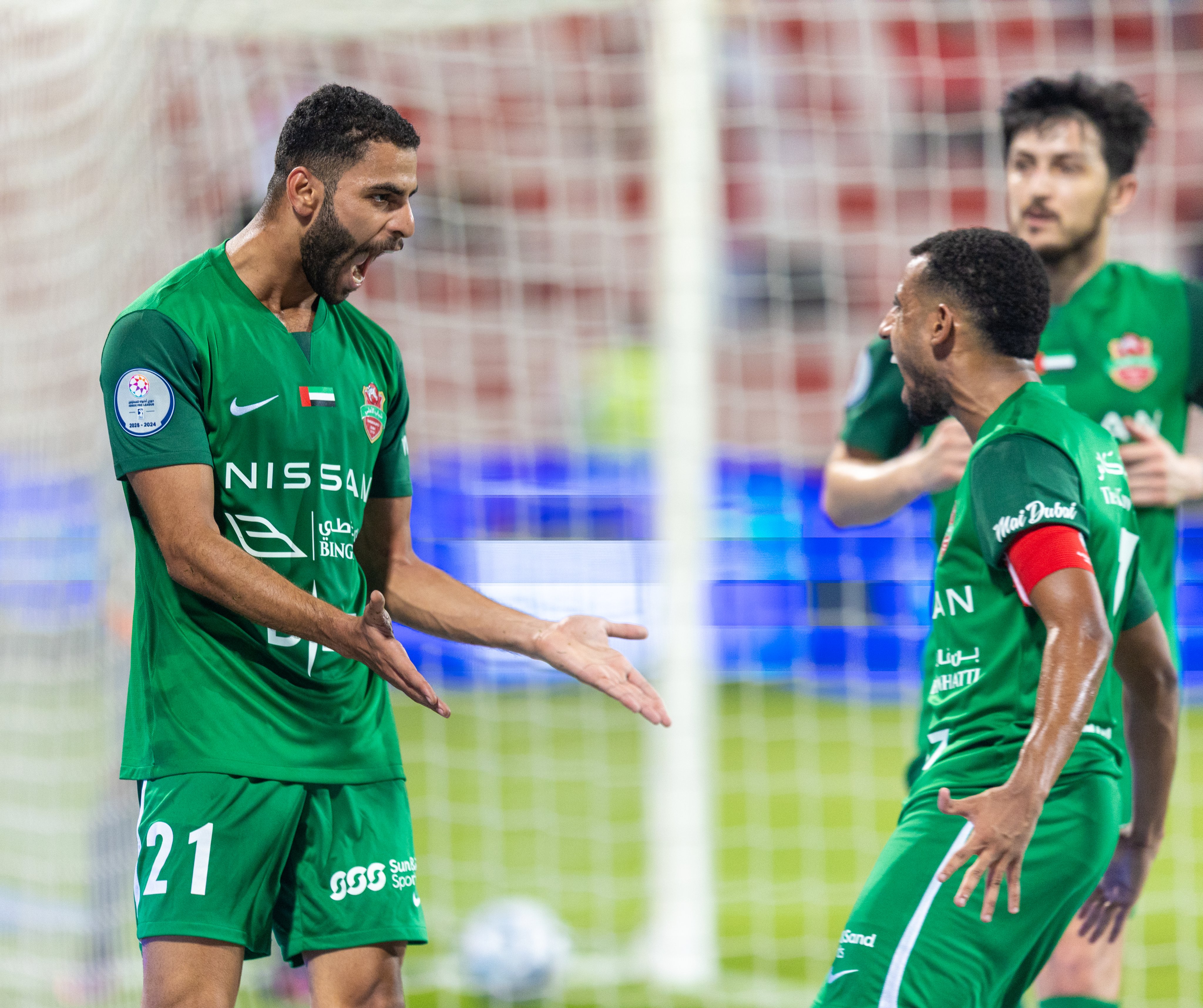 لاعبو شباب الأهلي. (إكس)