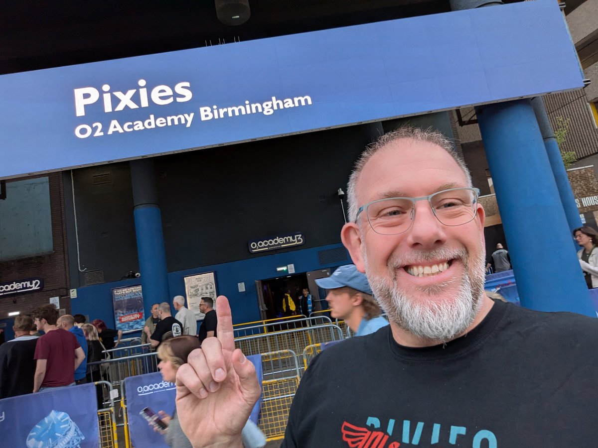 BigIainS's tweet image. This should be fun!
@PIXIES