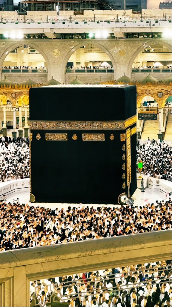 khadija-👑 tweet media