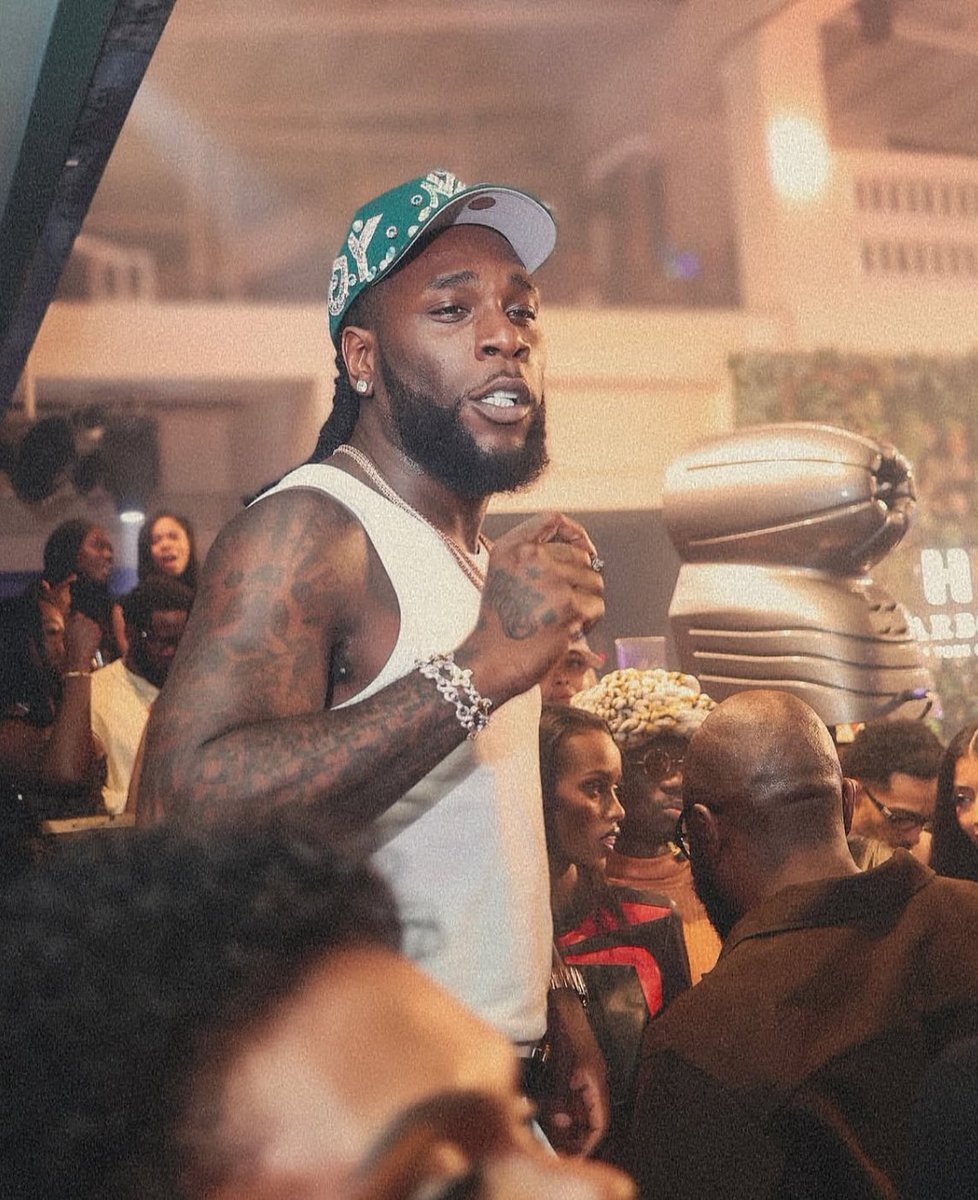 Burnaboy makes only classic and world class music 🎶