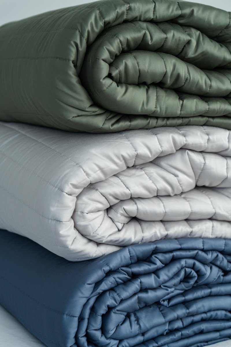 Cariloha's tweet photo. "I'll just buy one" is my favorite lie... One style, three colors, comfort-by-nature inspired. Which one will be yours?🧺 https://t.co/Bsh538AHjU