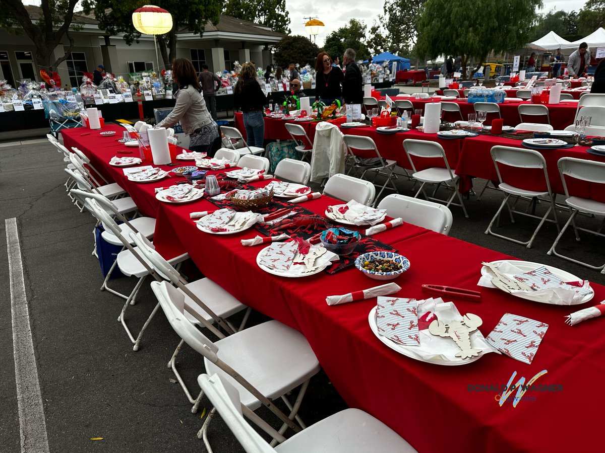 DonWagnerCA's tweet photo. On Saturday, May 17, my office joined the 38th Annual Lobsterfest put on by the Yorba Linda Sunrise Rotary Club. 

It was another sold out year for the Rotarians with approximately 1200 residents, community leaders, and others from throughout Orange County attending! https://t.co/34skhZlXt2