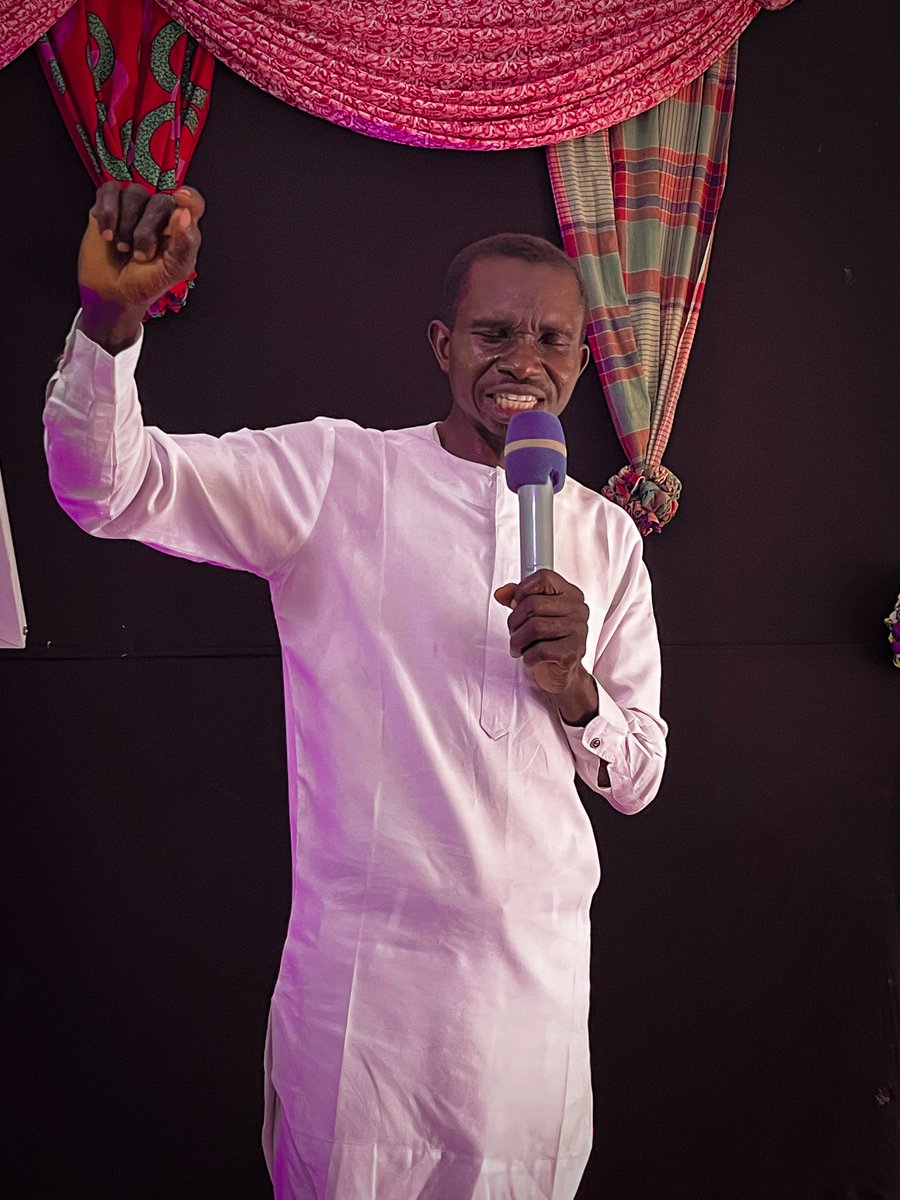 PSF_FUTO's tweet photo. Give thanks 🙏
#Thankshiving #psf #impactservice https://t.co/4l7j7WnWSx