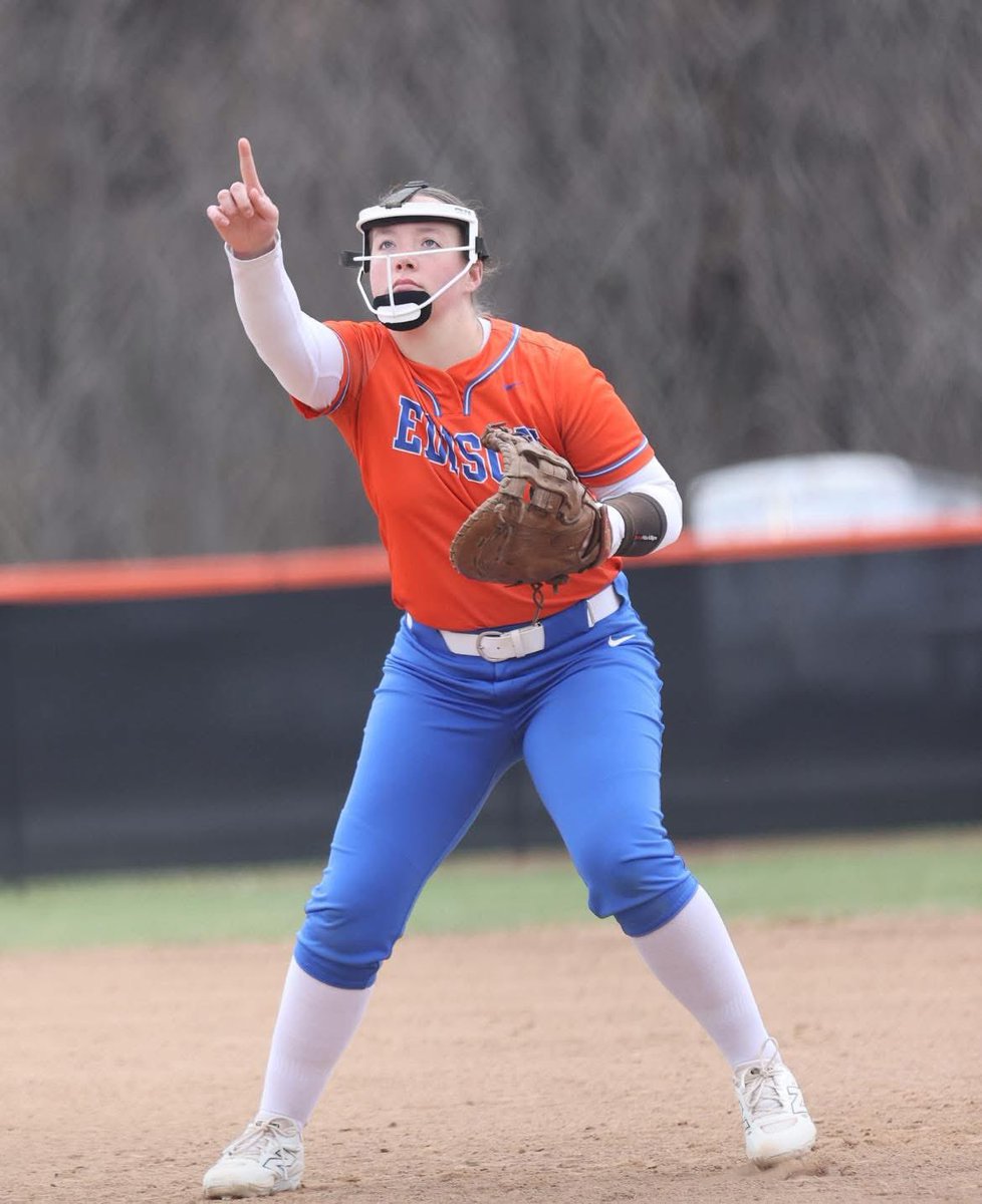 ⚡️Congratulations Junior Peyton Taylor⚡️

🥎1st Team SBC-Infielder 

🥎1st Team Northwest District-Infielder 

🥎Honorable Mention All State